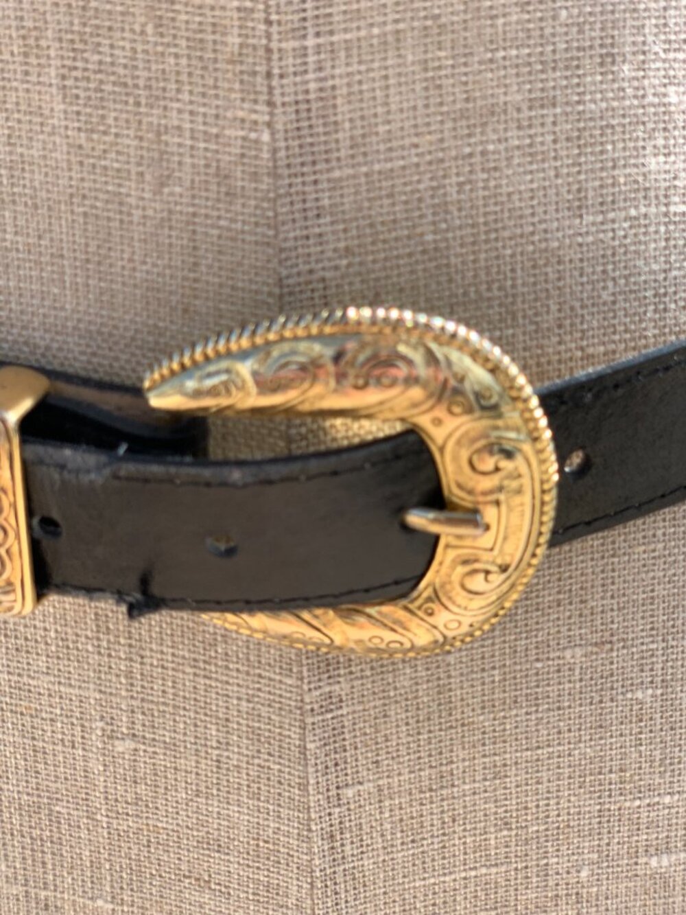 Vintage 90s Western Belt Women's M Black Leather Gold Buckle Southwestern Boho - Picture 3 of 15